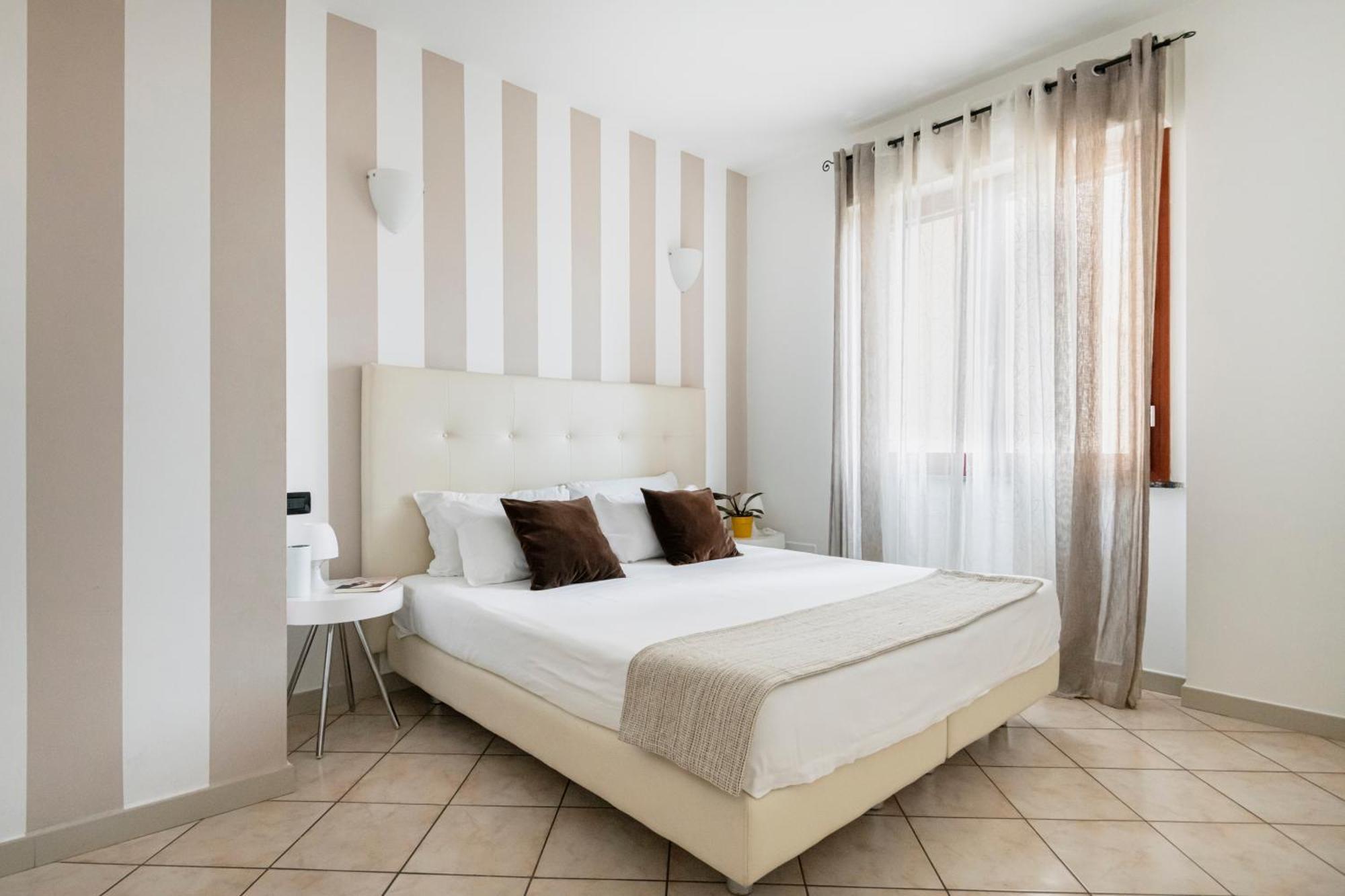 Hq Aparthotel Milano Inn - Smart Suites Cinisello Balsamo Exterior foto